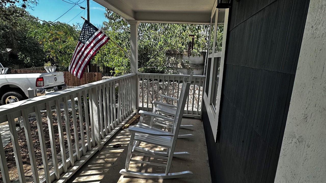 Photo of Patio Balcony in Mico