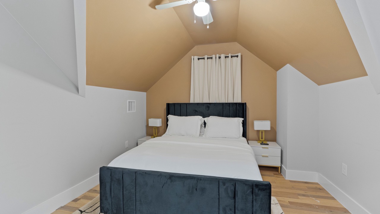Photo of Bedroom in University Hills and Windsor Park