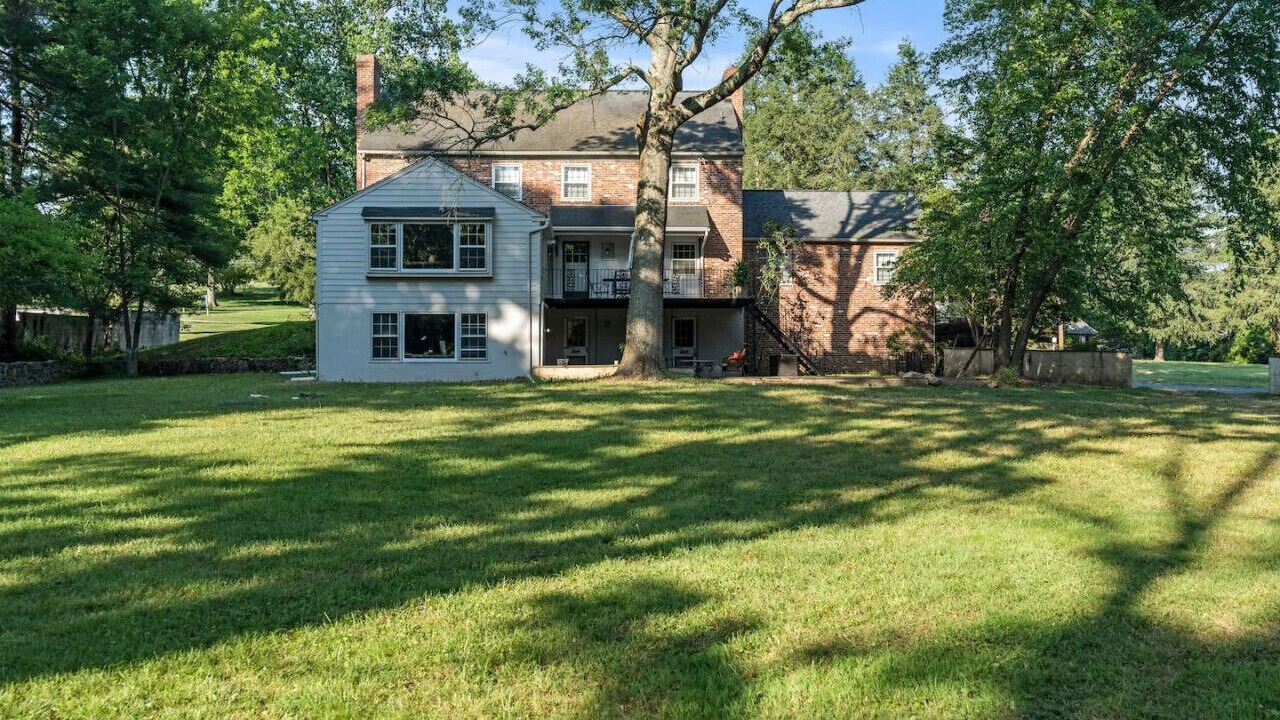 Photo of Outdoor in Newtown Square