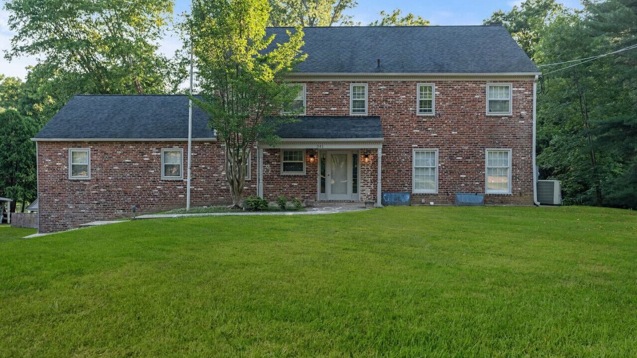 Photo of Outdoor in Newtown Square