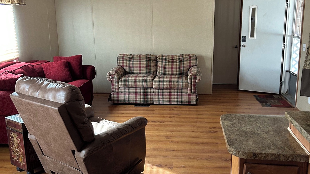 Photo of Livingroom in Freedom