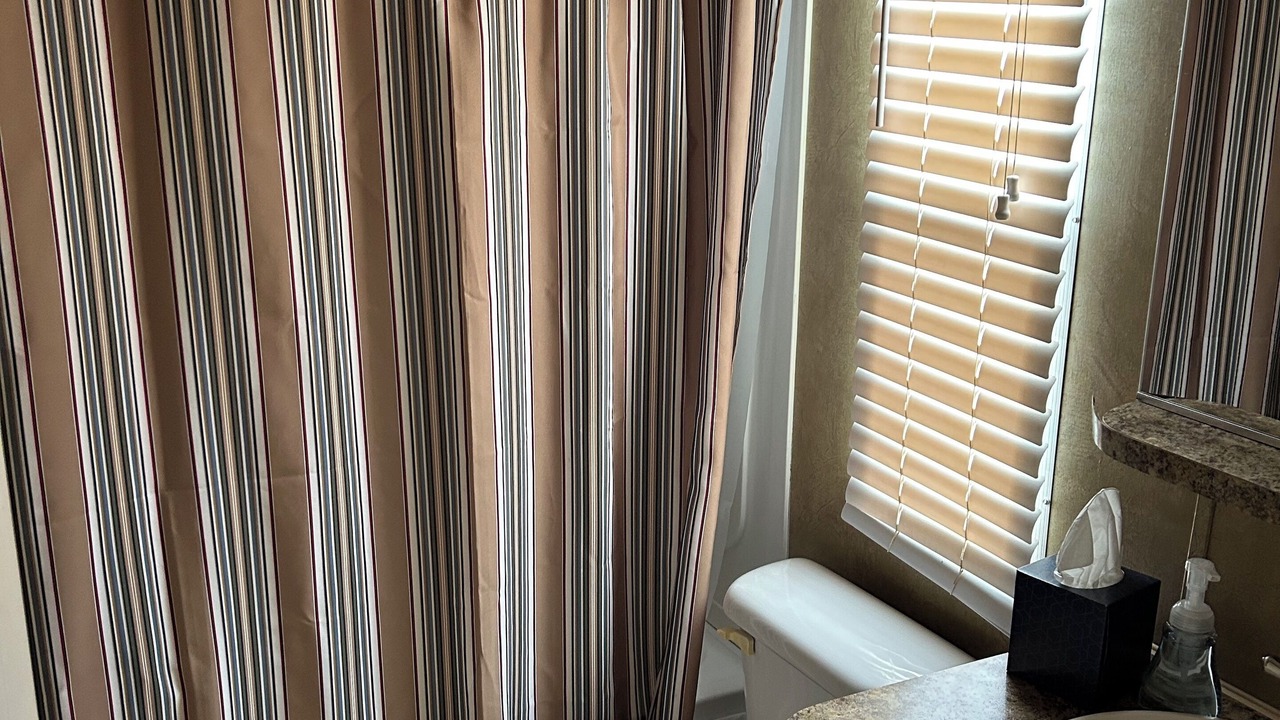 Photo of Bathroom in Freedom