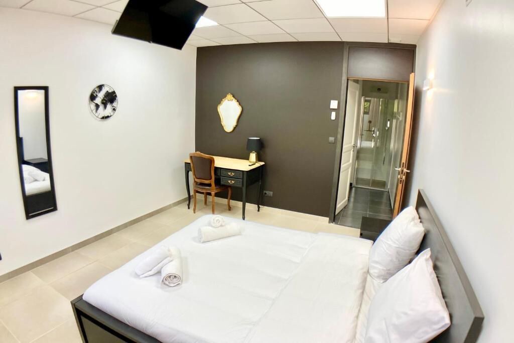 Photo of Bedroom in Estanove
