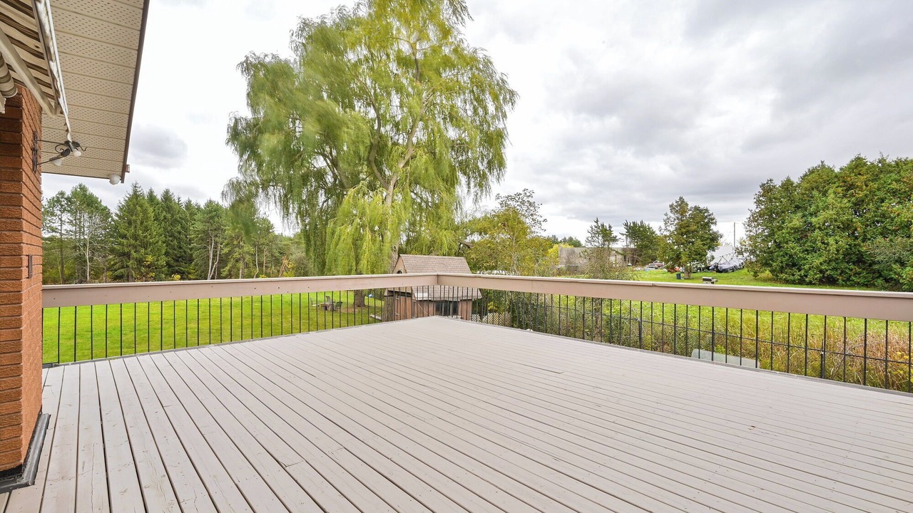 Photo of Patio Balcony in King