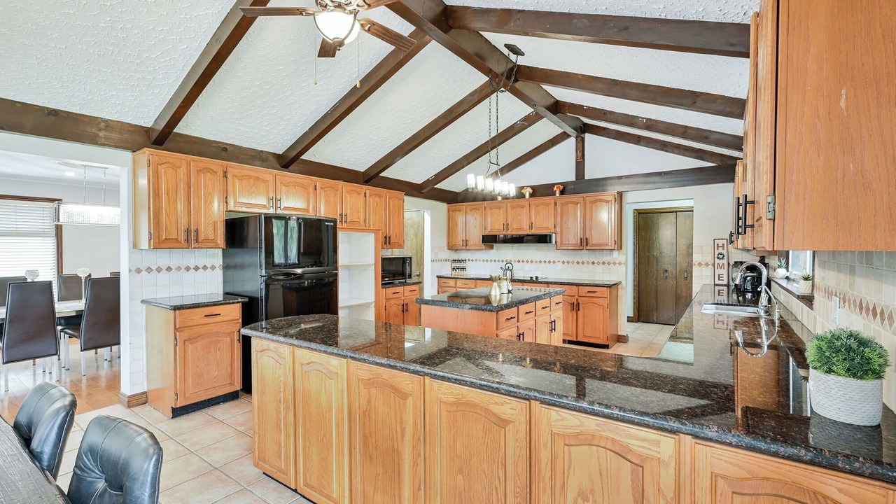 Photo of Kitchen in King