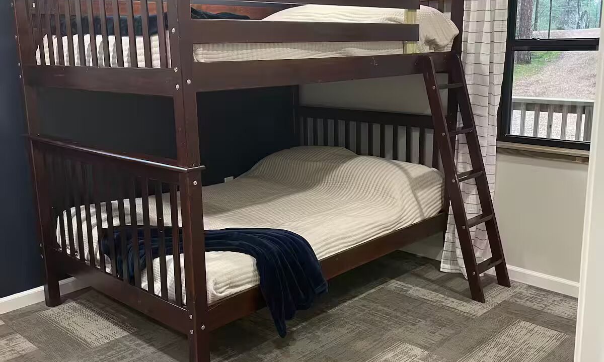 Photo of Bedroom in Taylorsville