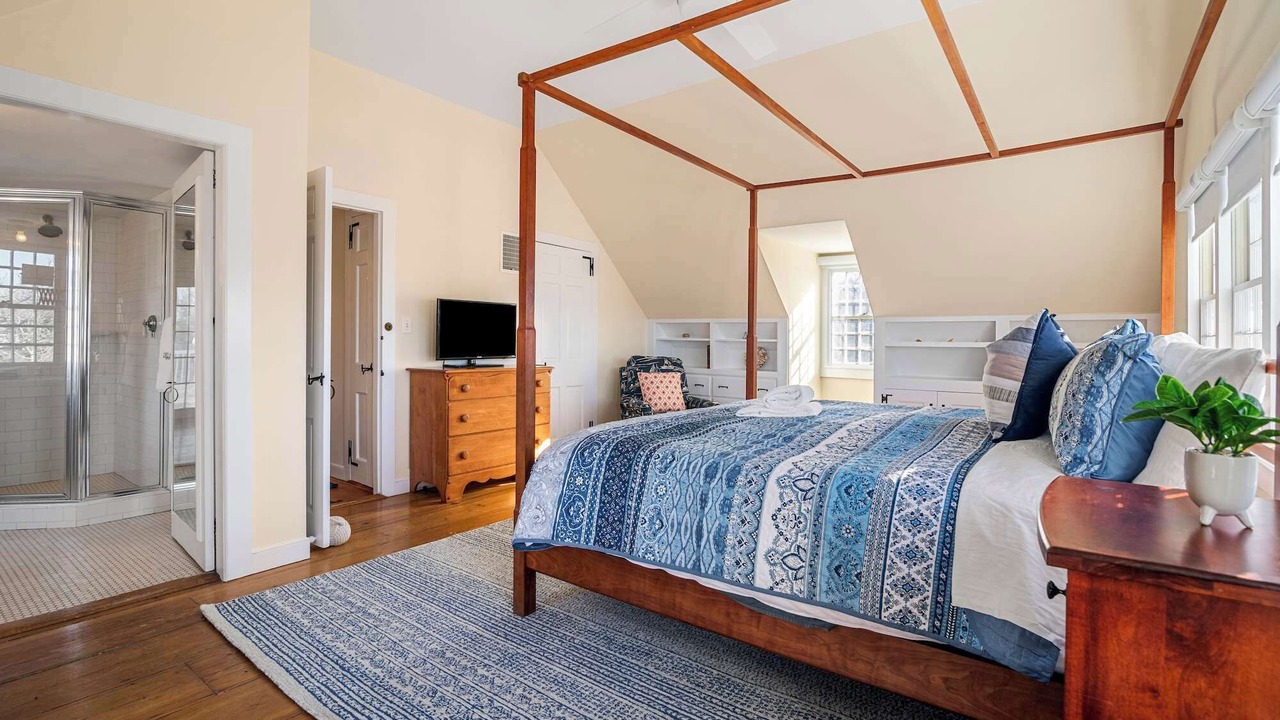 Photo of Others in West Dennis