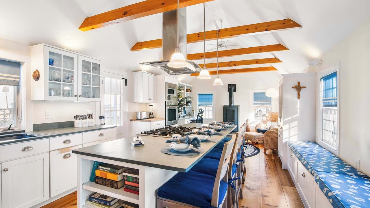 Photo of Others in West Dennis