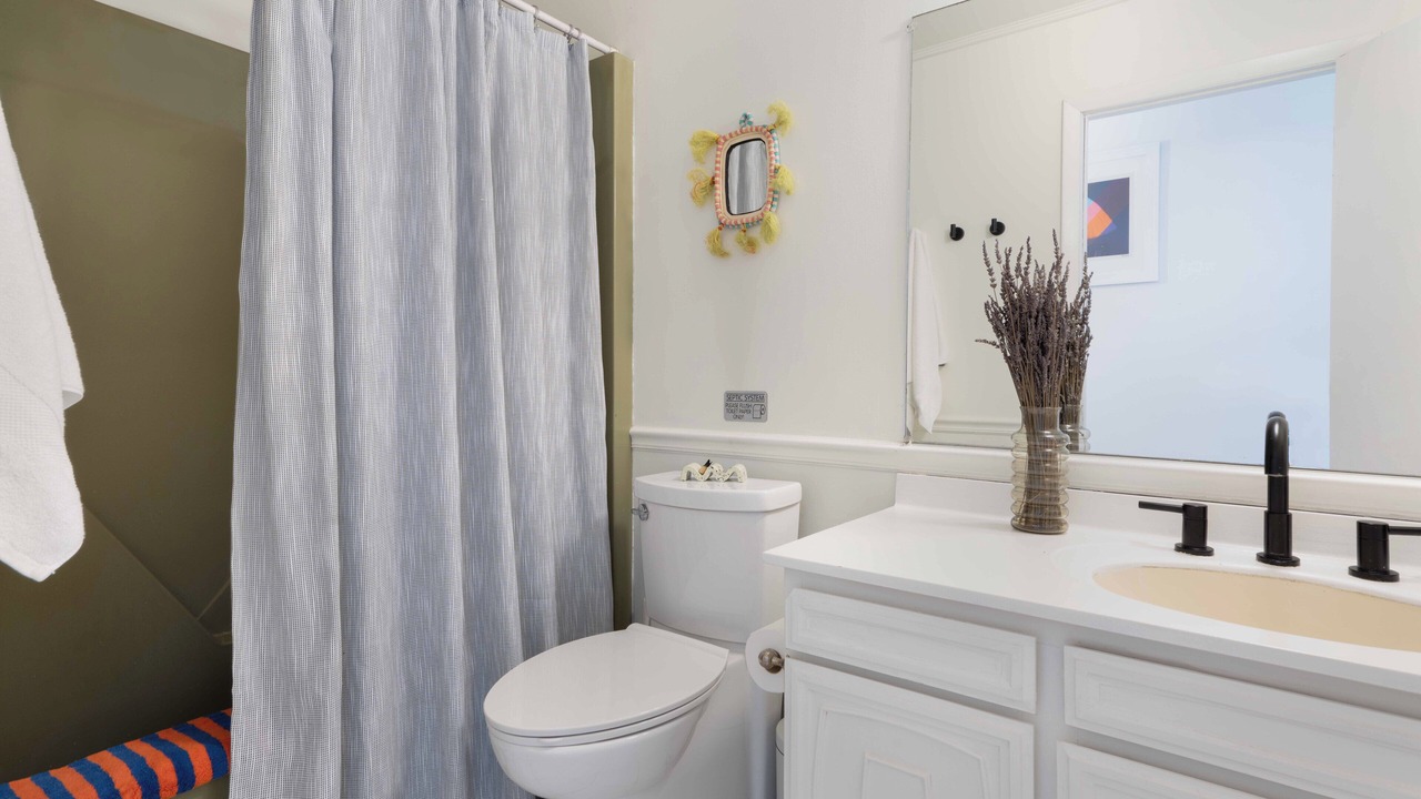 Photo of Bathroom in Staatsburg