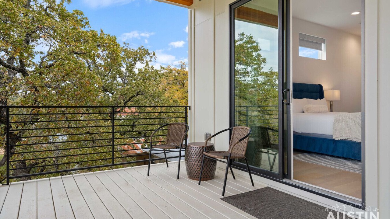 Photo of Patio Balcony in Lower Basin Lake Travis
