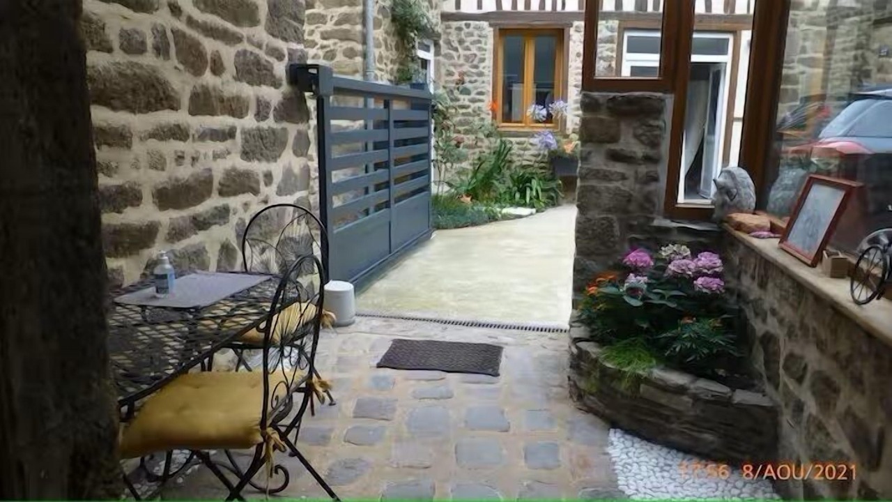 Photo of Outdoor in Lanvallay