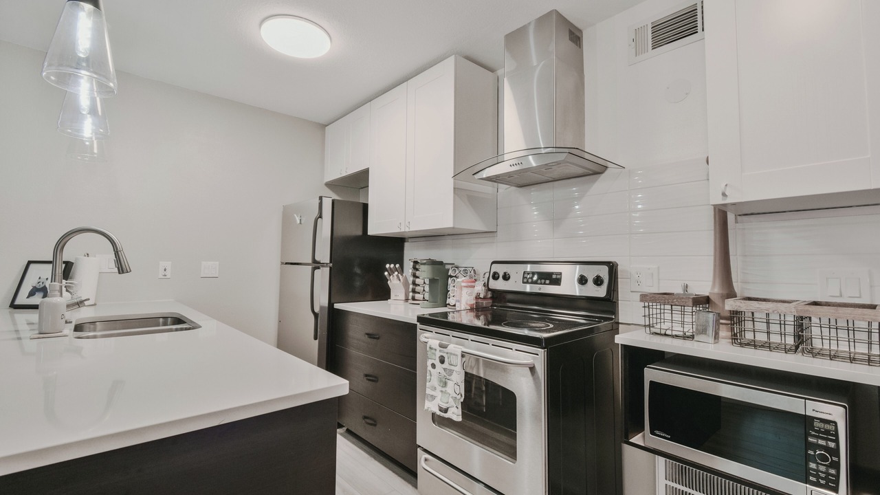 Photo of Kitchen in Greater South River City