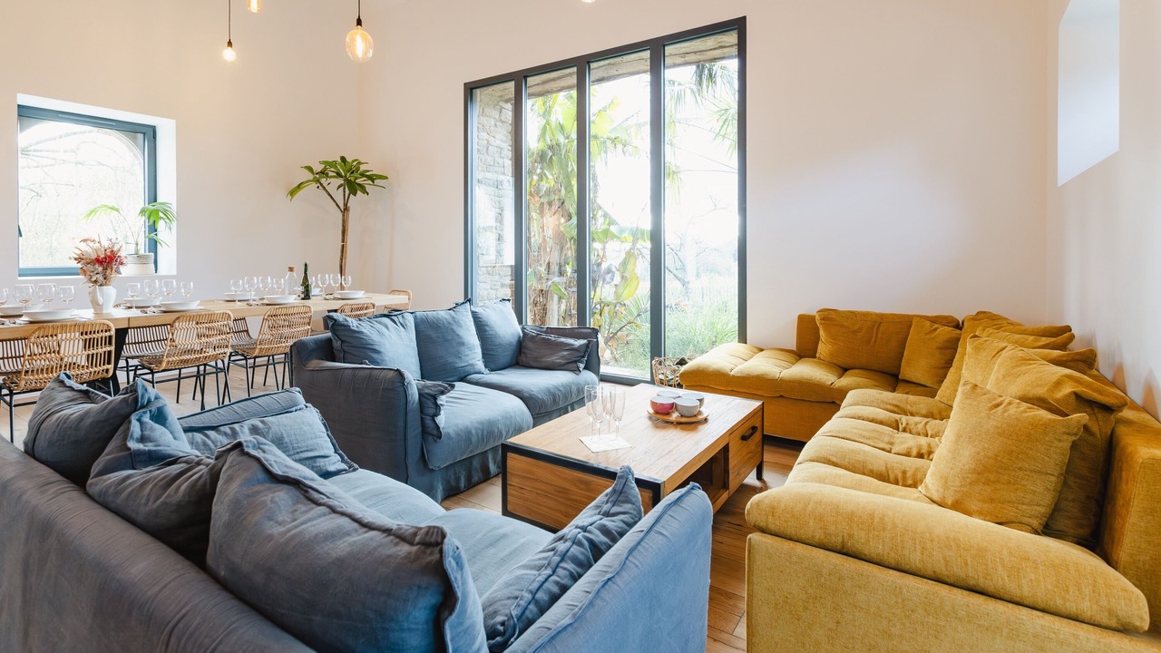 Photo of Livingroom in Livre-sur-Changeon