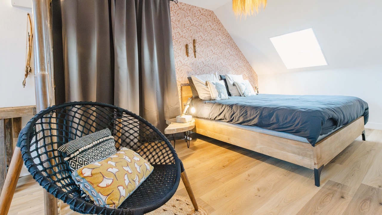 Photo of Bedroom in Livre-sur-Changeon