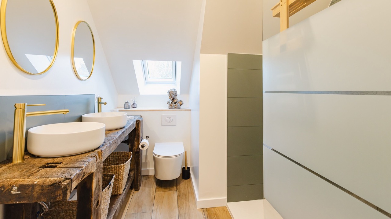 Photo of Bathroom in Livre-sur-Changeon