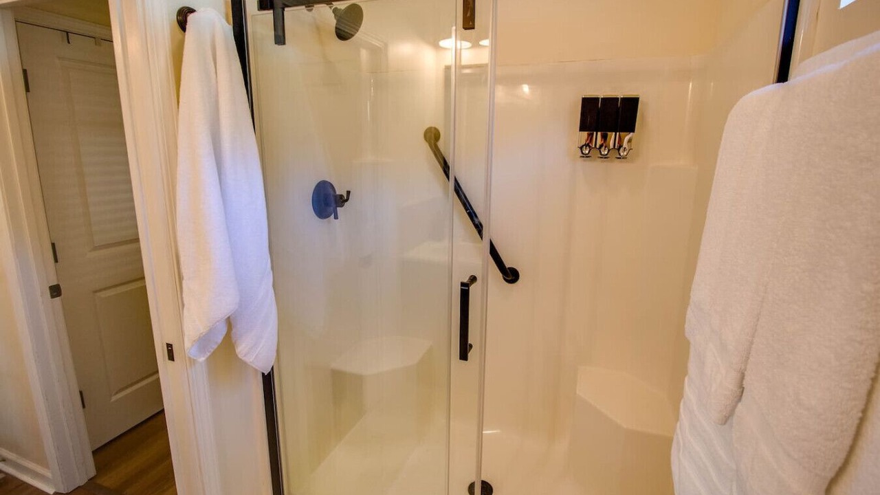 Photo of Bathroom in Grafton