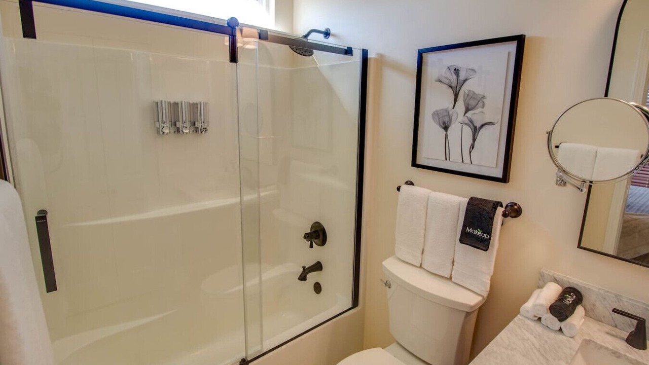 Photo of Bathroom in Grafton