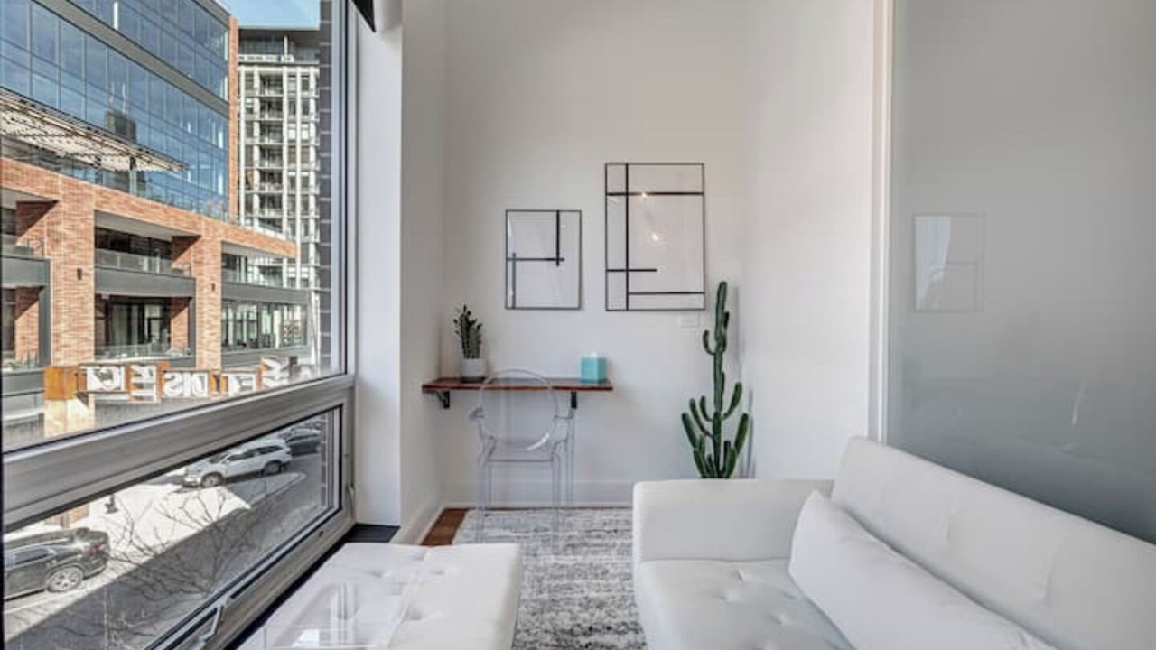 Photo of Livingroom in West Loop