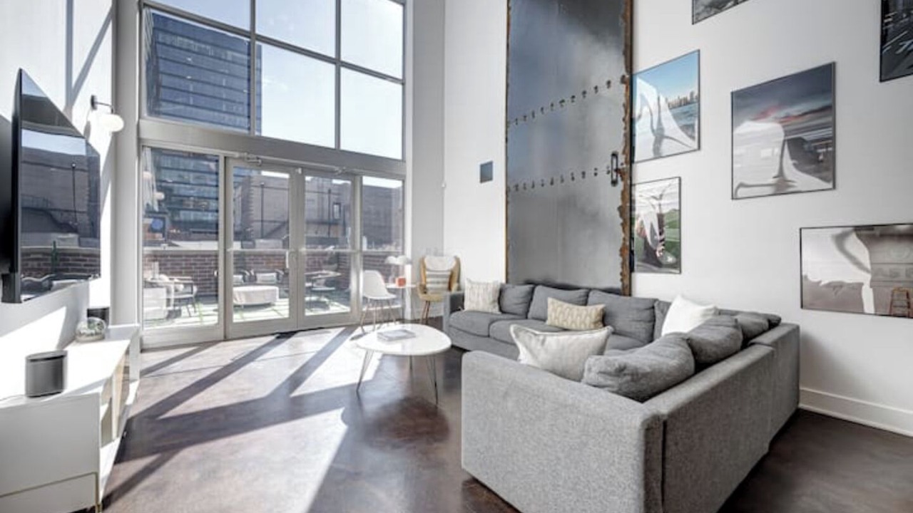 Photo of Livingroom in West Loop