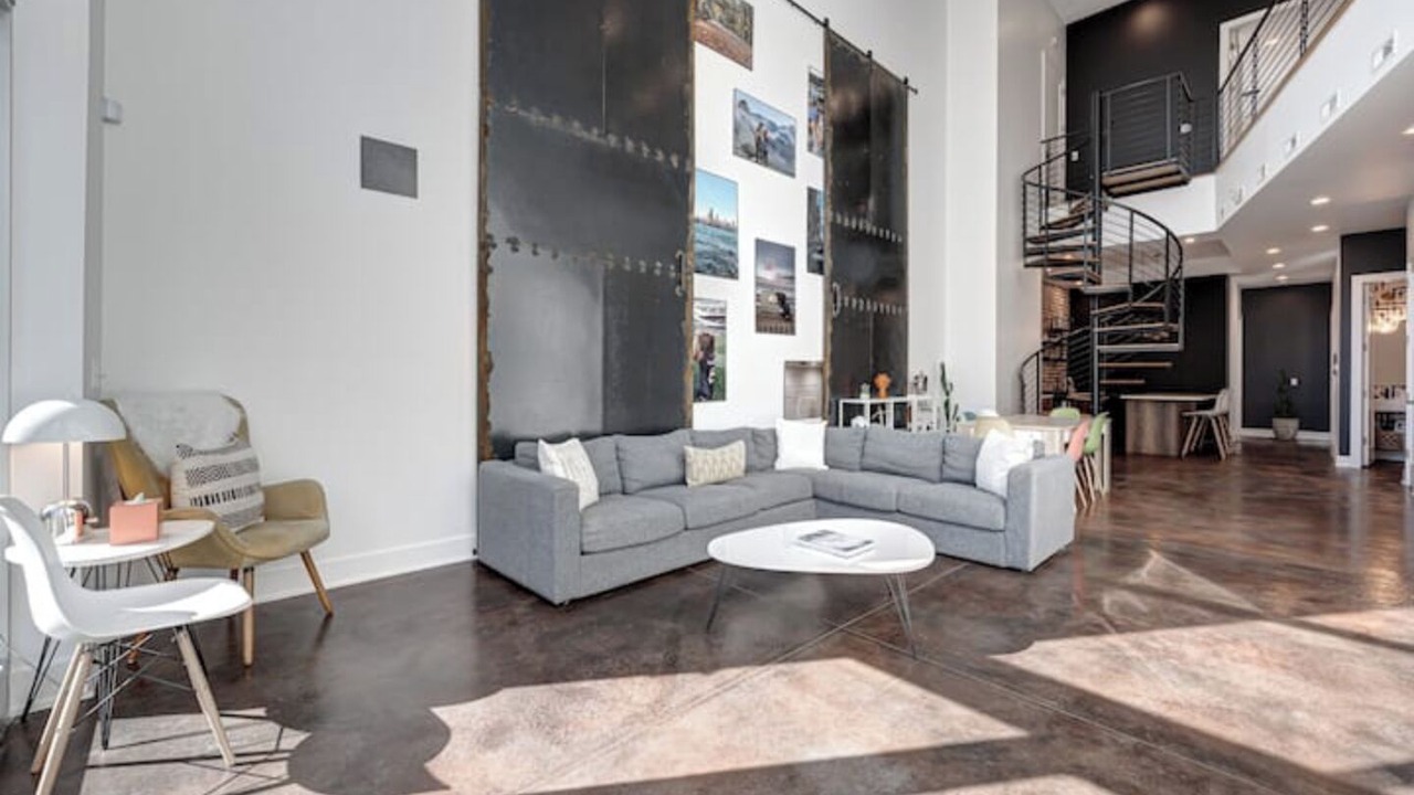 Photo of Livingroom in West Loop