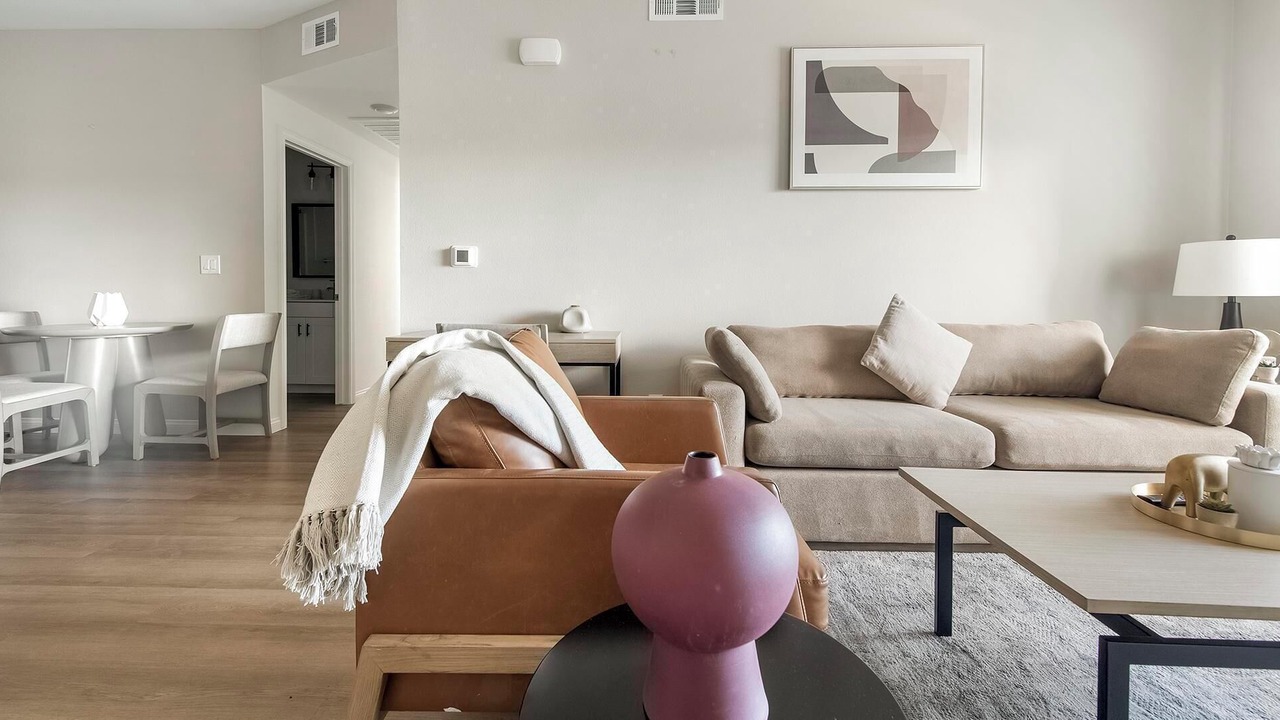 Photo of Livingroom in Townsite