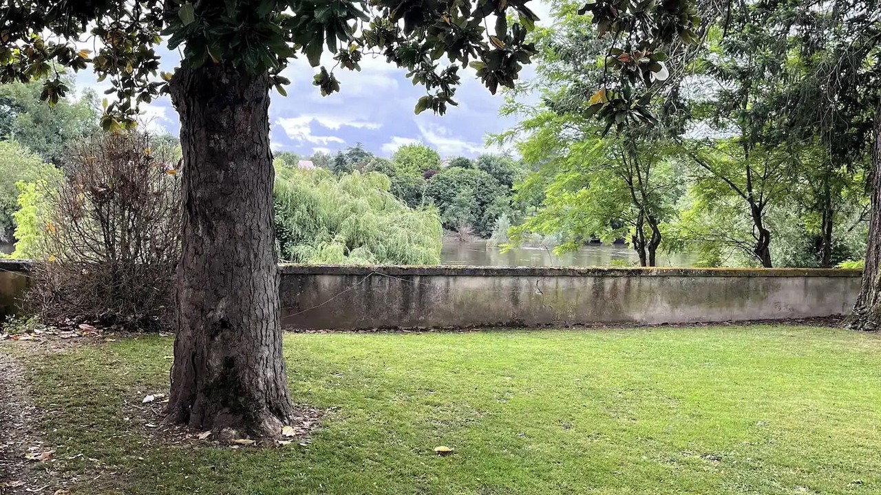 Photo of Outdoor in Port-Sainte-Foy-et-Ponchapt