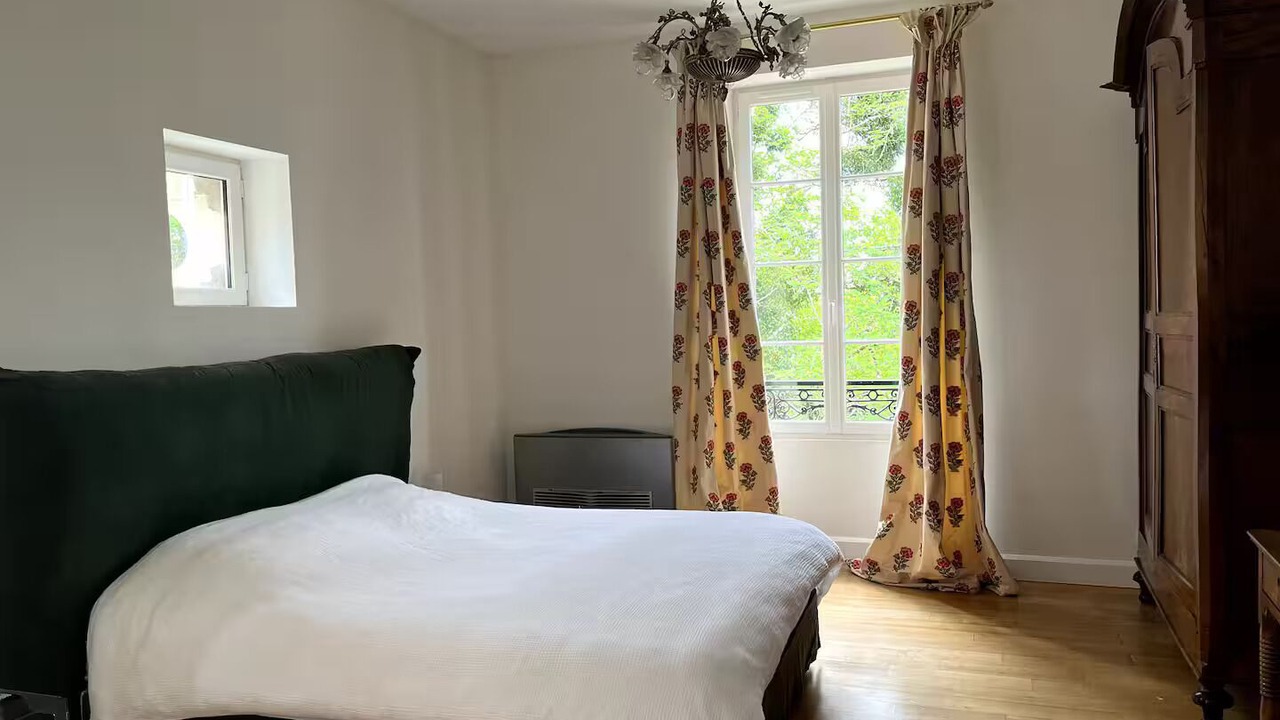 Photo of Bedroom in Port-Sainte-Foy-et-Ponchapt