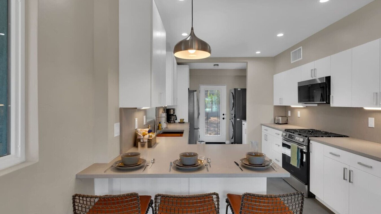 Photo of Kitchen in Blenman-Elm