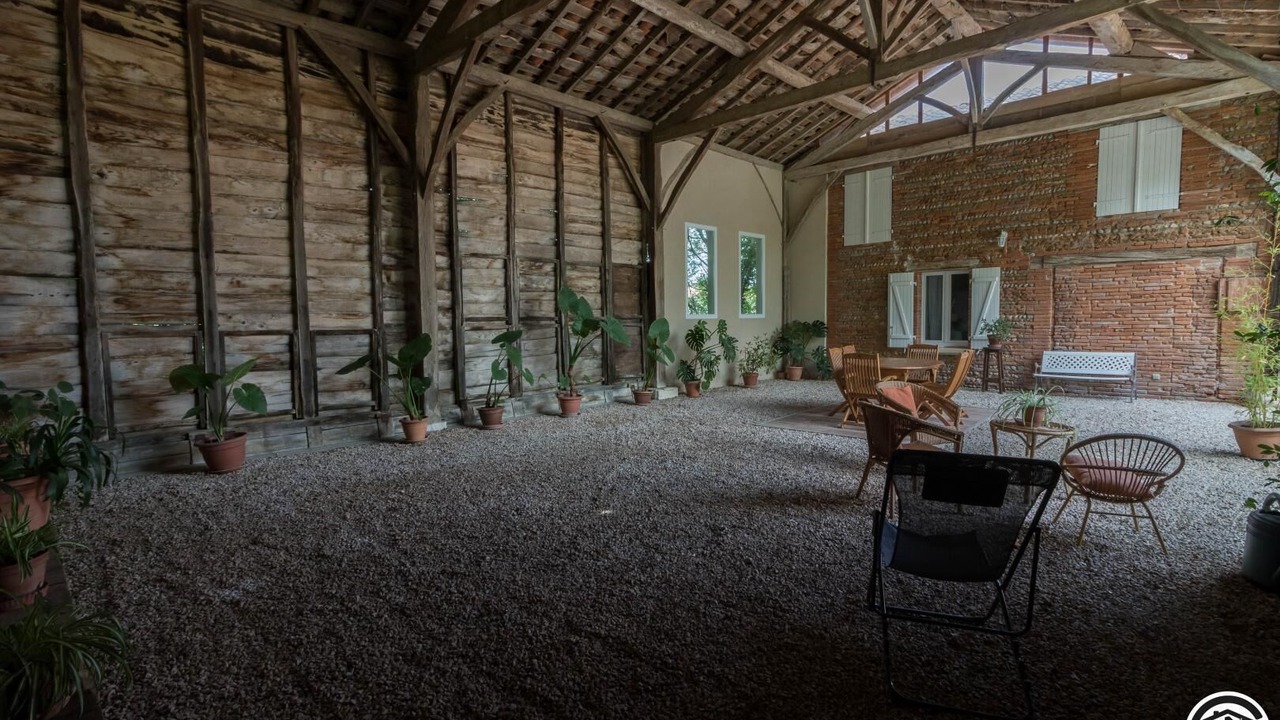 Photo of Patio Balcony in Montesquieu-Volvestre