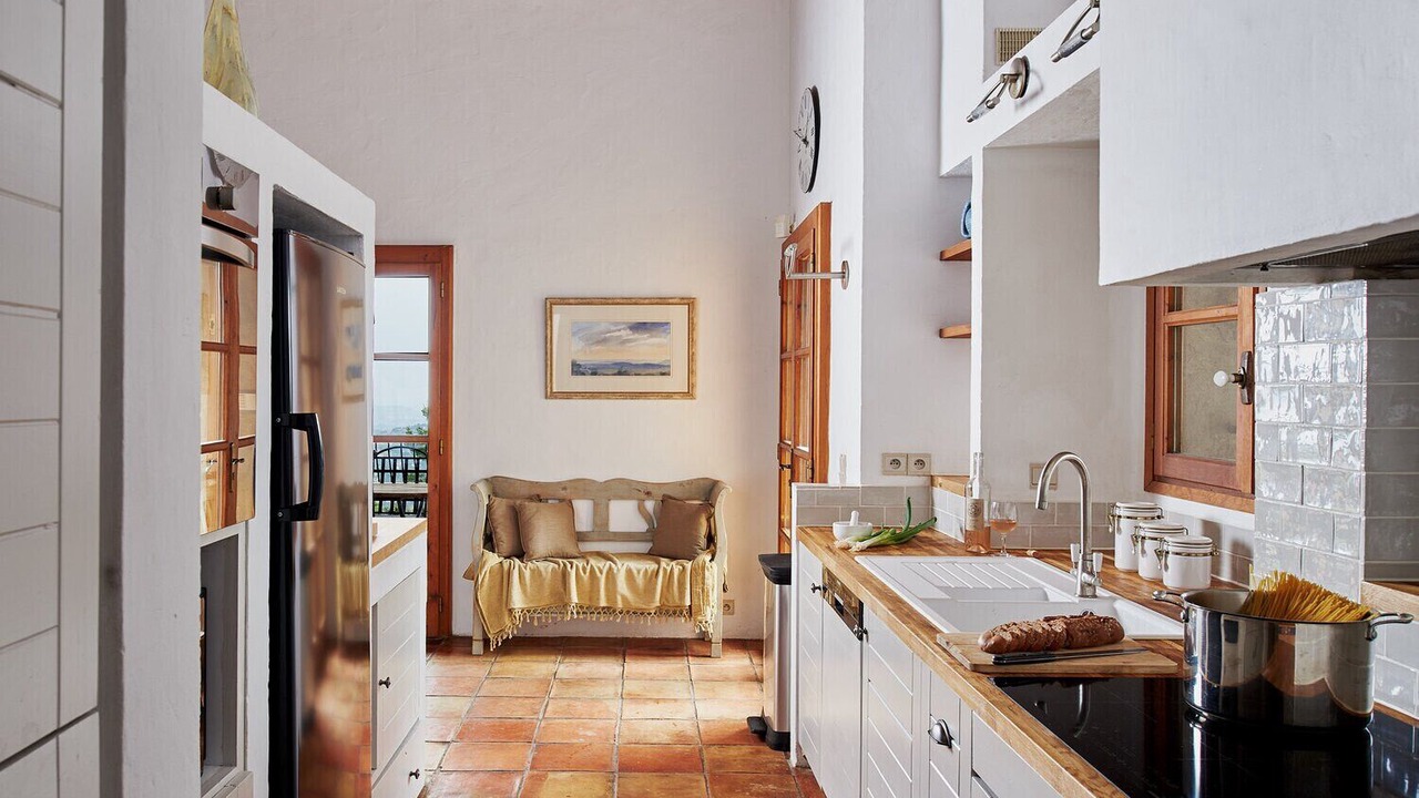 Photo of Others in Speracedes