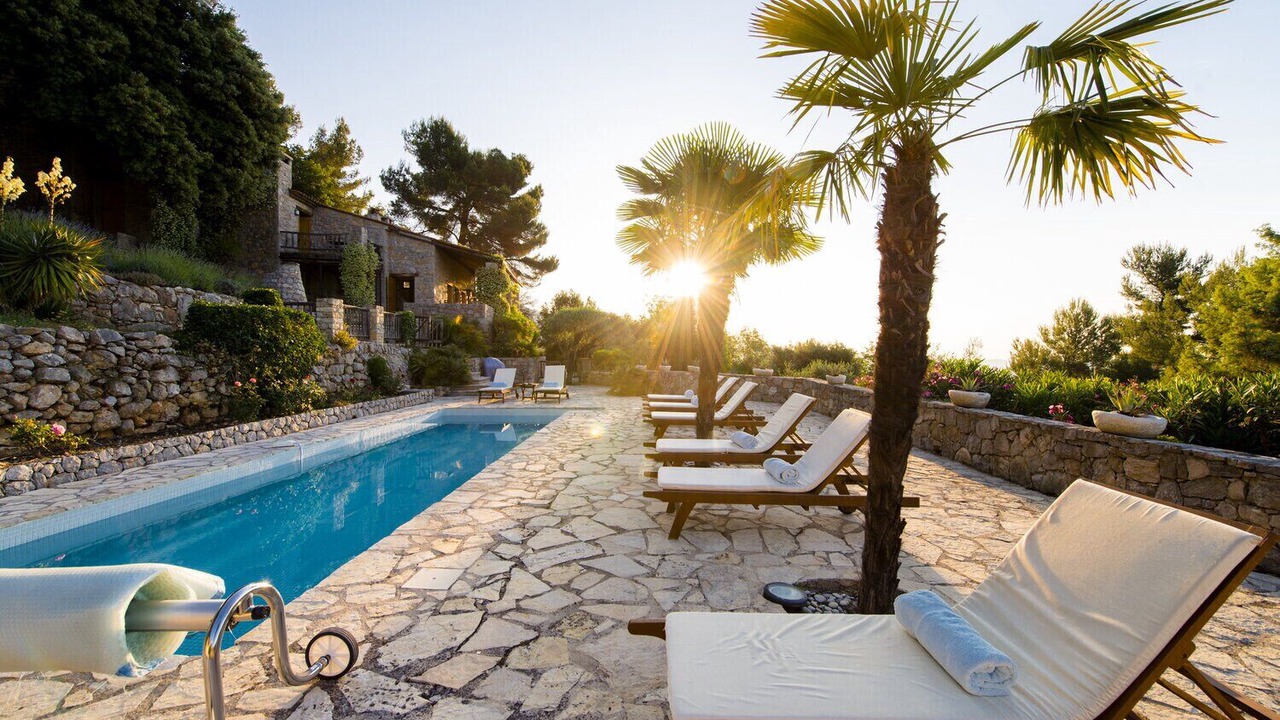 Photo of Others in Speracedes