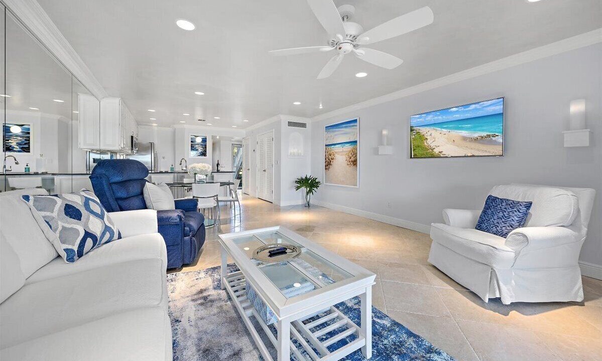 Photo of Livingroom in Sawgrass
