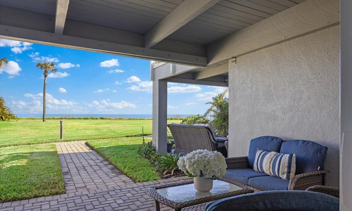 Photo of Patio Balcony in Sawgrass