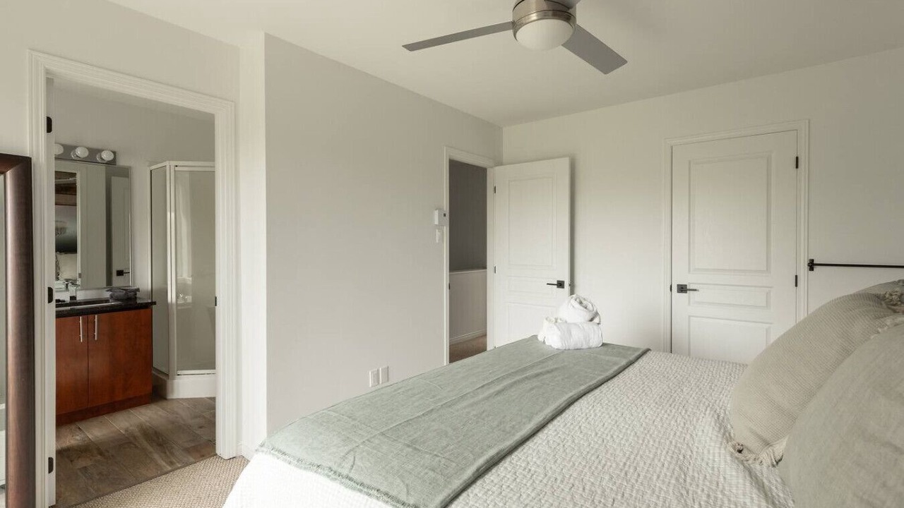 Photo of Bedroom in Mont-Tremblant