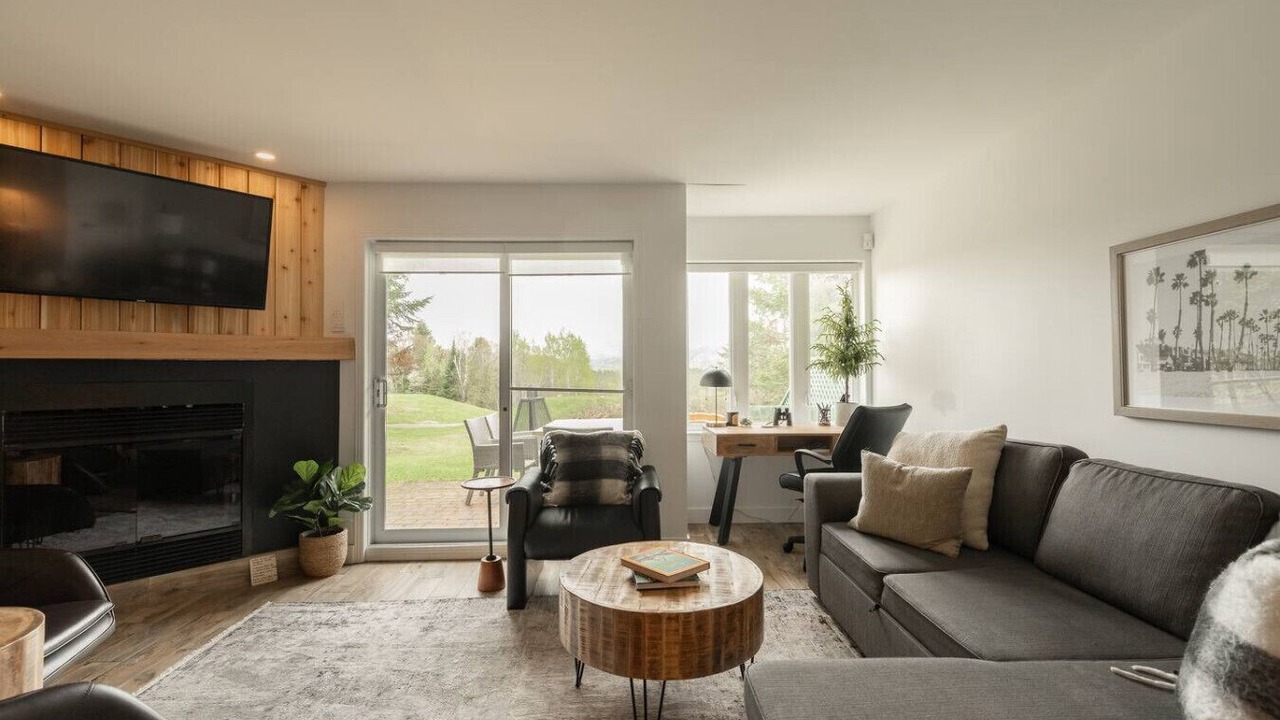 Photo of Livingroom in Mont-Tremblant