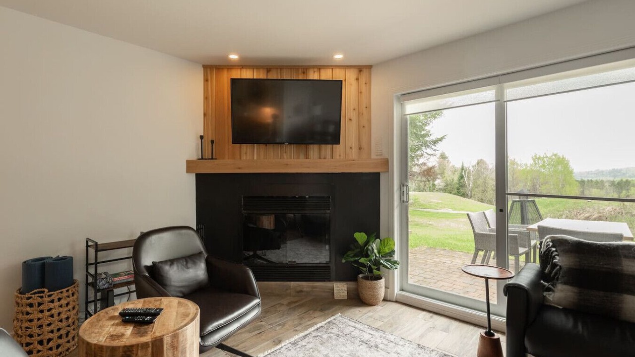 Photo of Livingroom in Mont-Tremblant