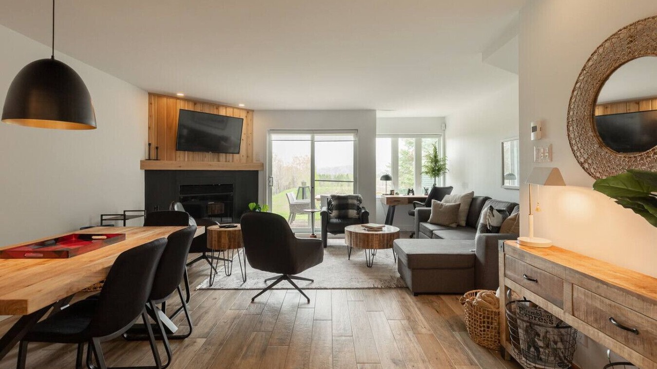Photo of Livingroom in Mont-Tremblant