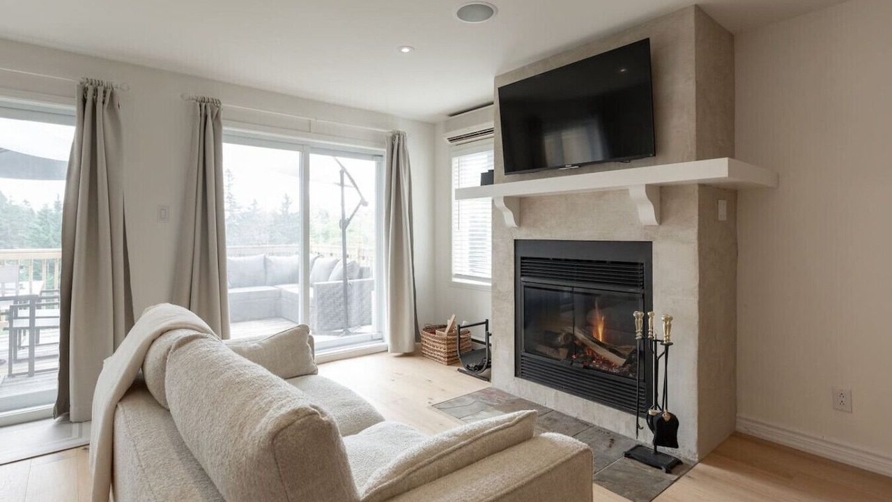 Photo of Livingroom in Mont-Tremblant