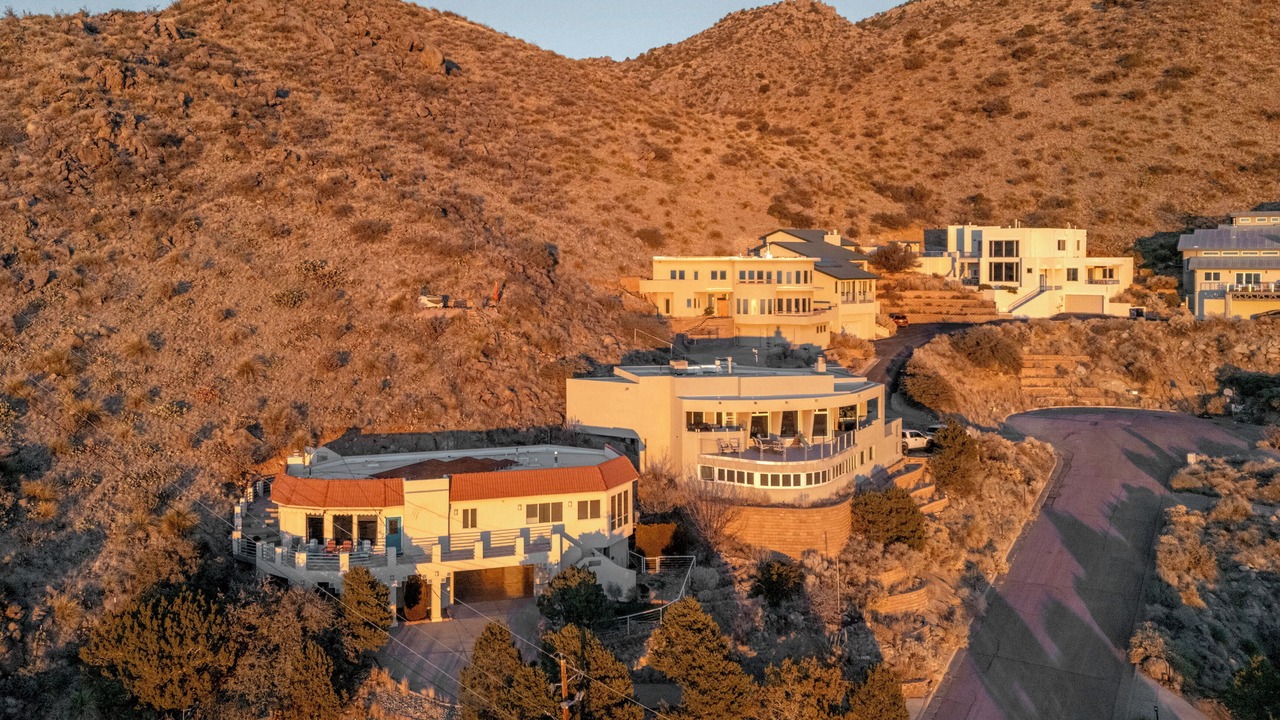Photo of Outdoor in Glenwood Hills
