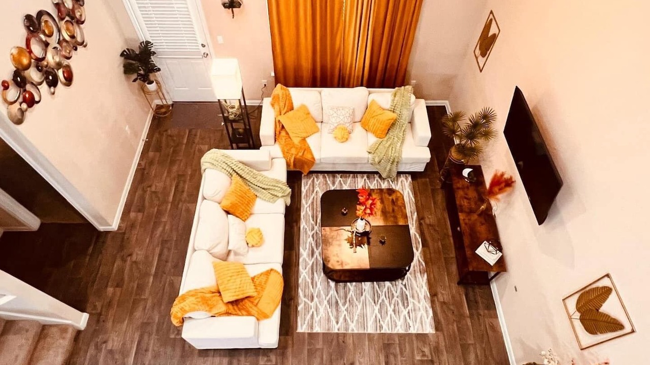 Photo of Bedroom in Kyle
