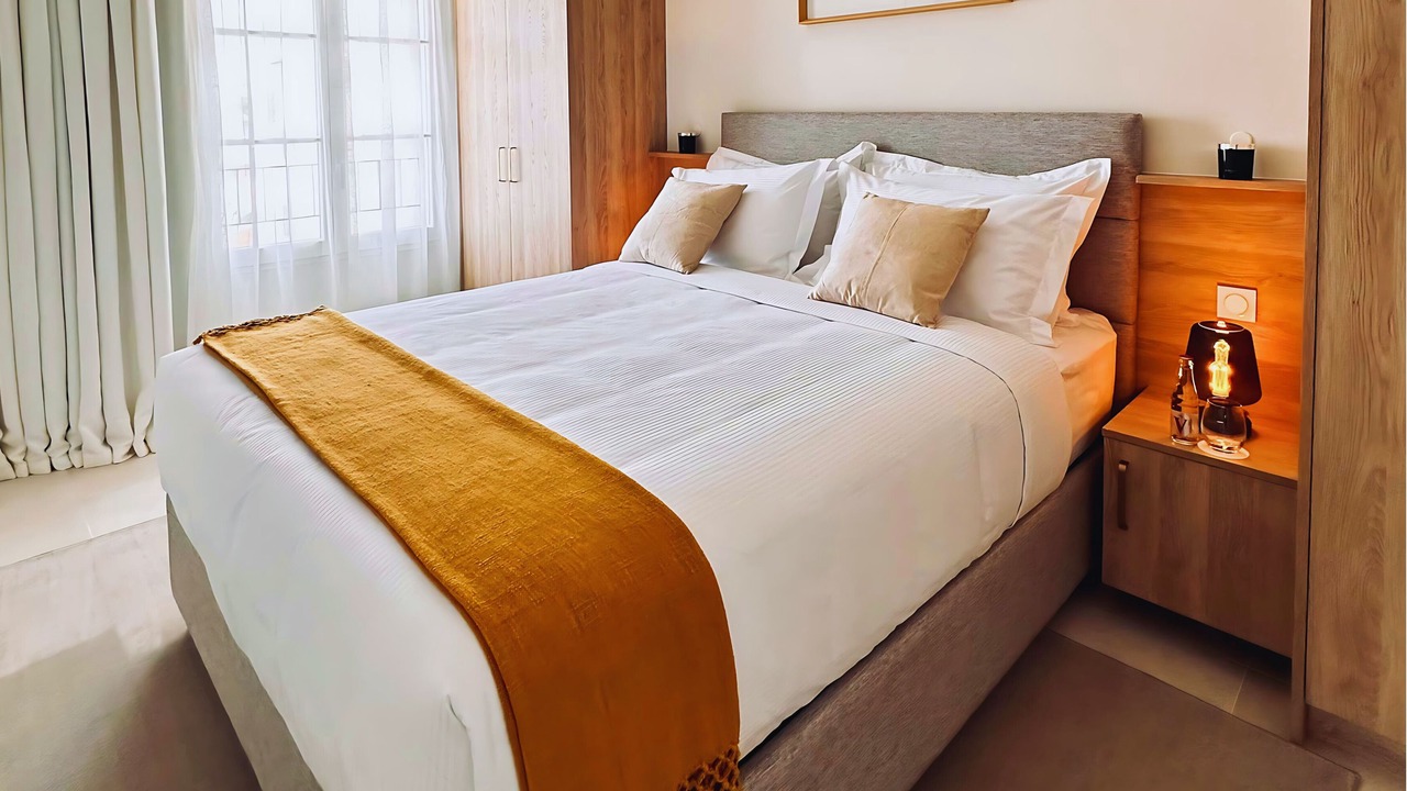 Photo of Bedroom in Saint-Tropez City Centre