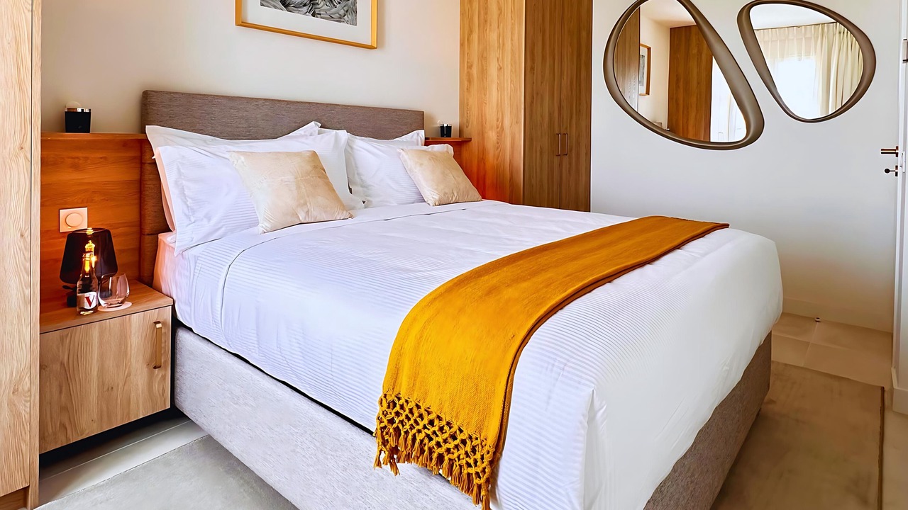 Photo of Bedroom in Saint-Tropez City Centre