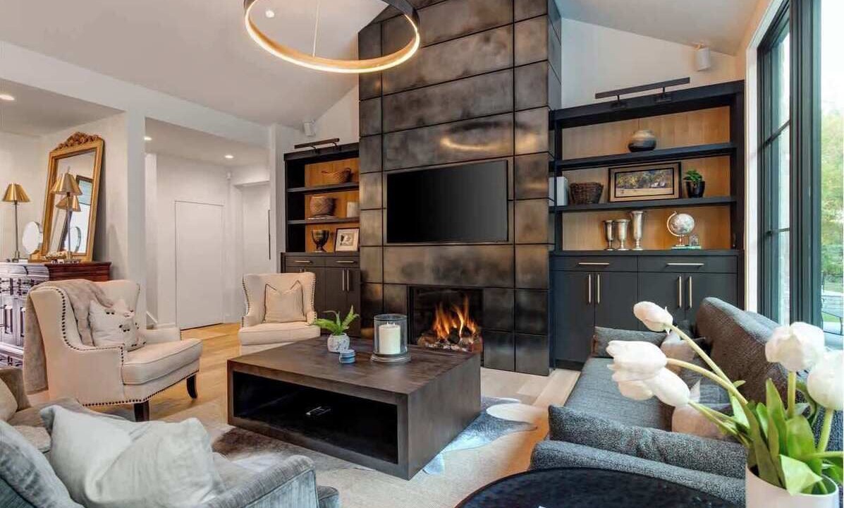 Photo of Livingroom in Warm Springs