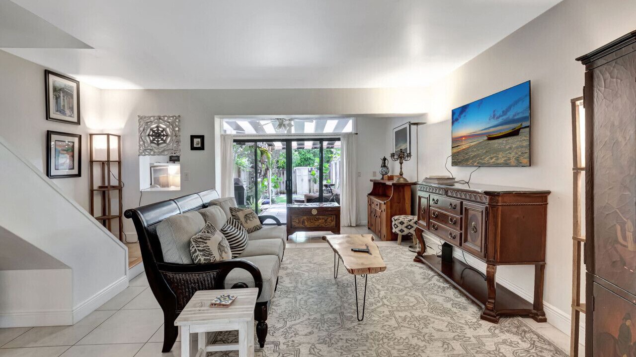 Photo of Livingroom in Delray Beach