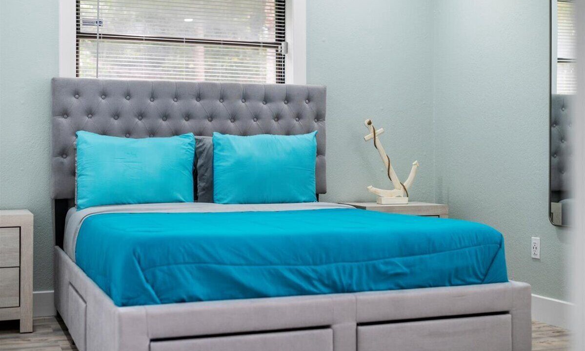 Photo of Bedroom in Lake Worth