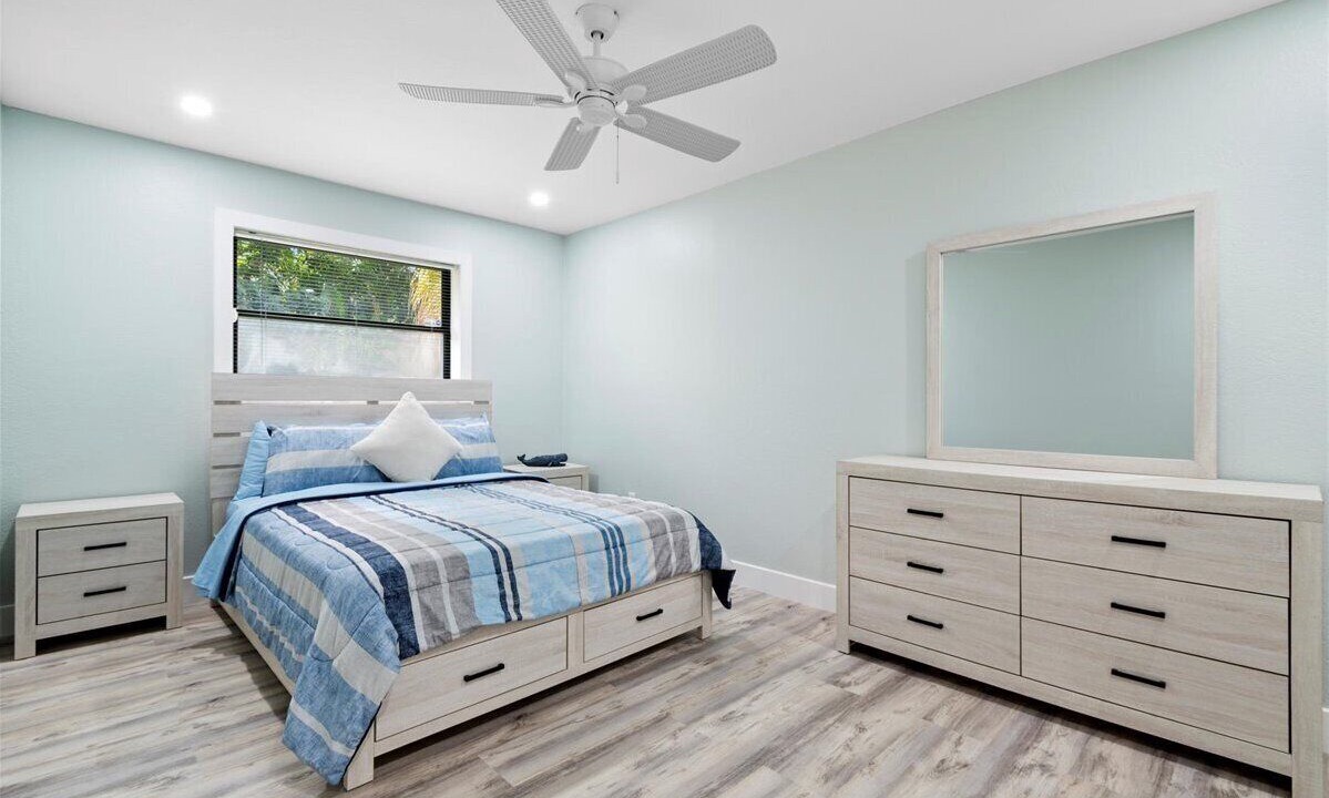 Photo of Bedroom in Lake Worth