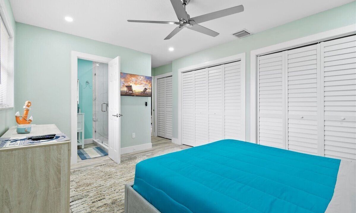 Photo of Bedroom in Lake Worth