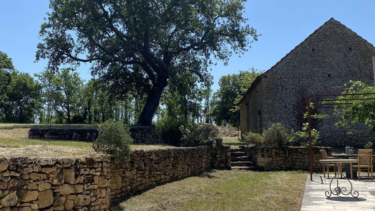 Photo of Patio Balcony in Paunat
