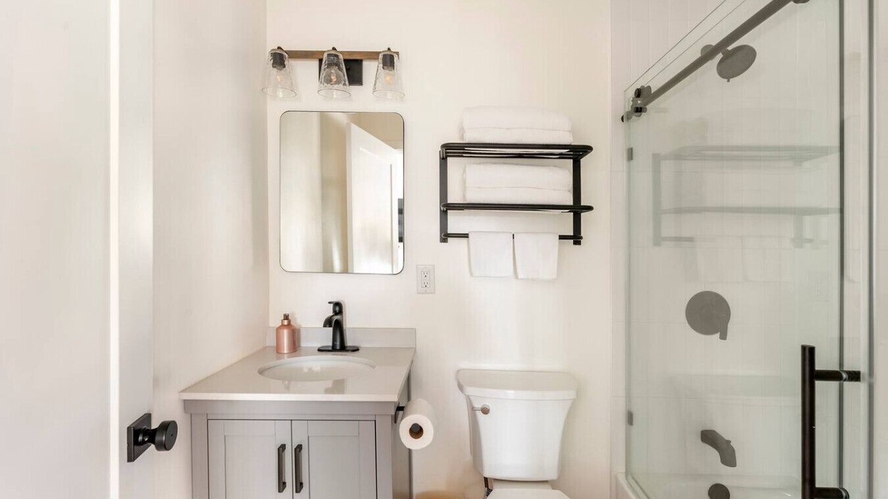 Photo of Bathroom in East Hollywood