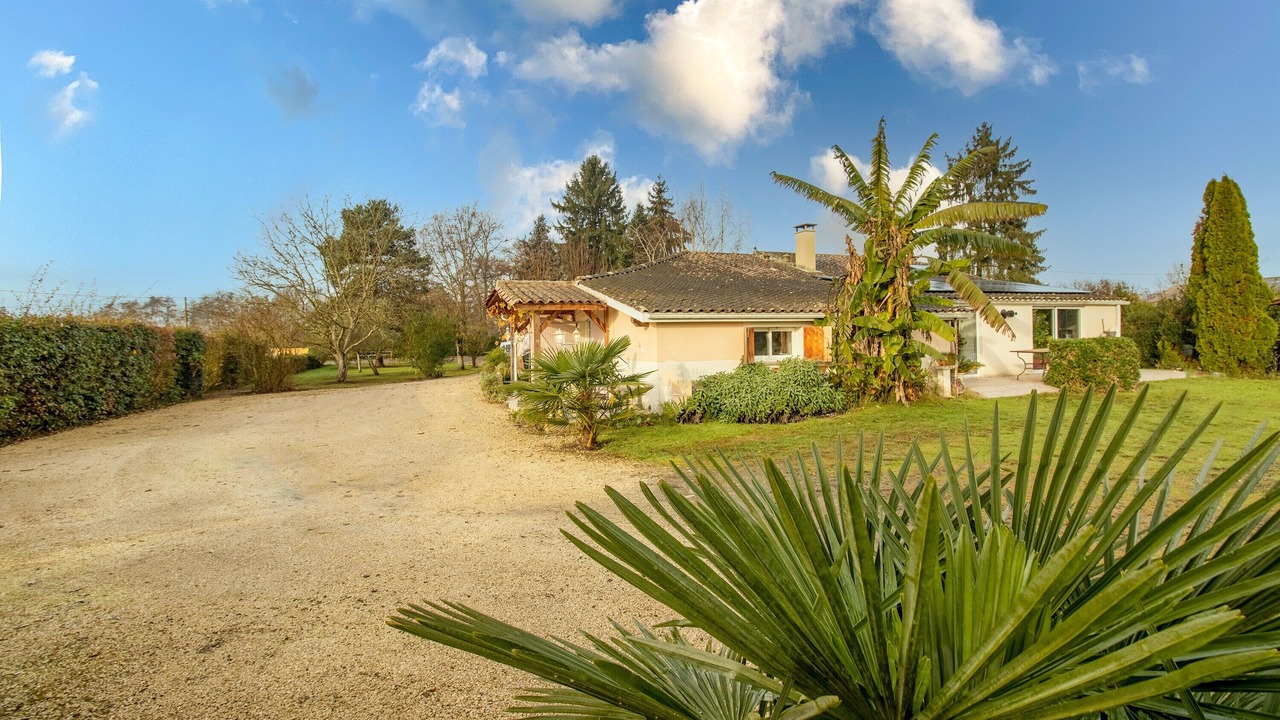 Photo of Outdoor in Saint-Avit-Saint-Nazaire